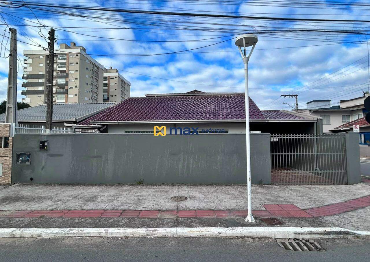 Casa para aluguel no São Pedro: