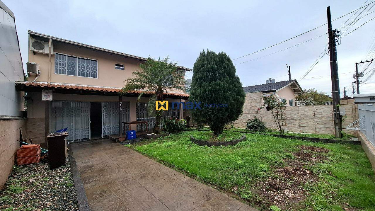 Casa para aluguel no Cordeiros: Área Externa Frontal