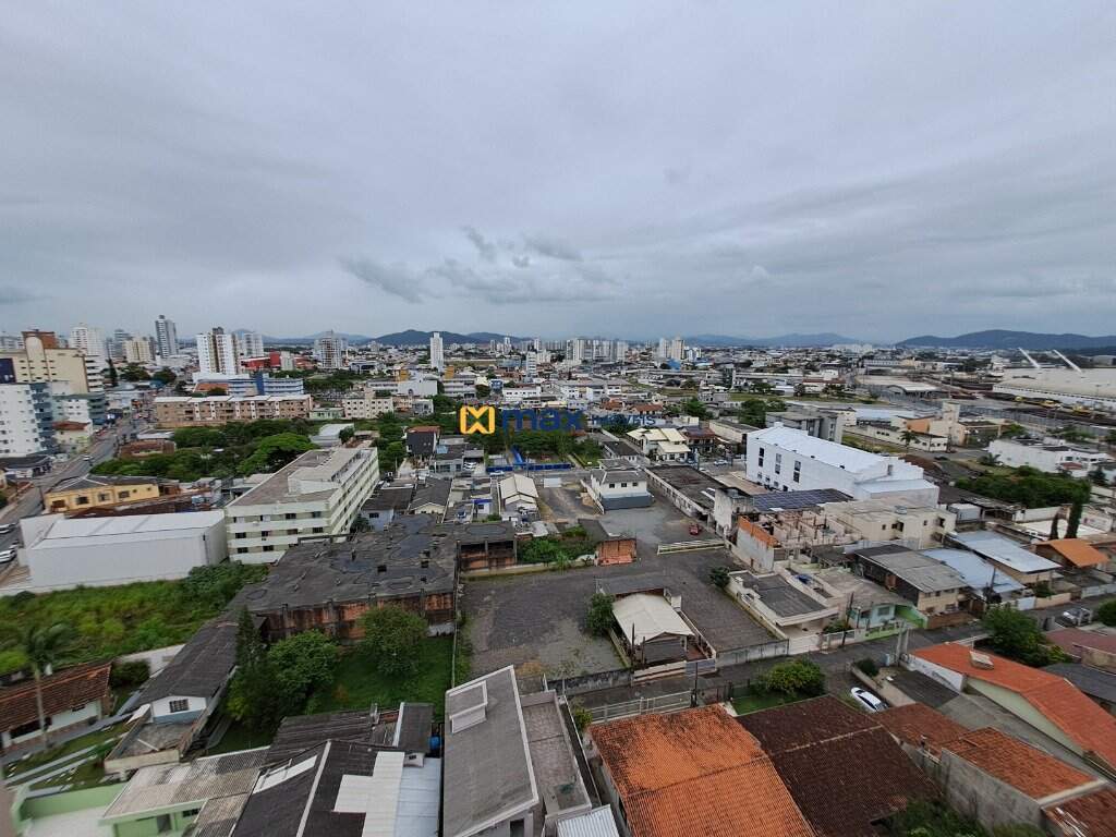 Apartamento para aluguel no Centro: Vista Sacada