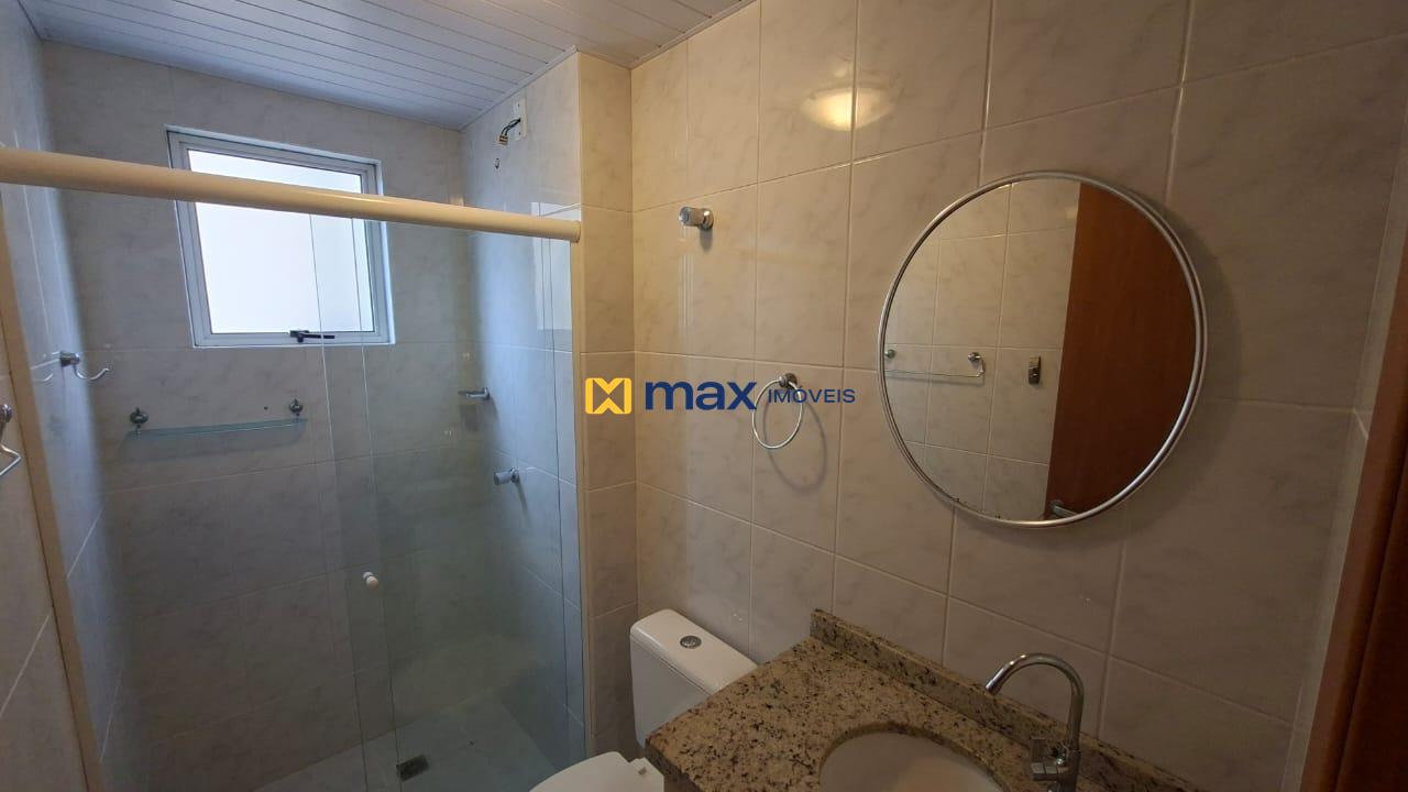 Apartamento para aluguel no Centro: Banheiro Suíte