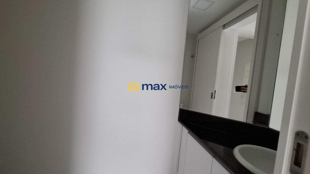 Apartamento para aluguel no Ressacada: Lavabo