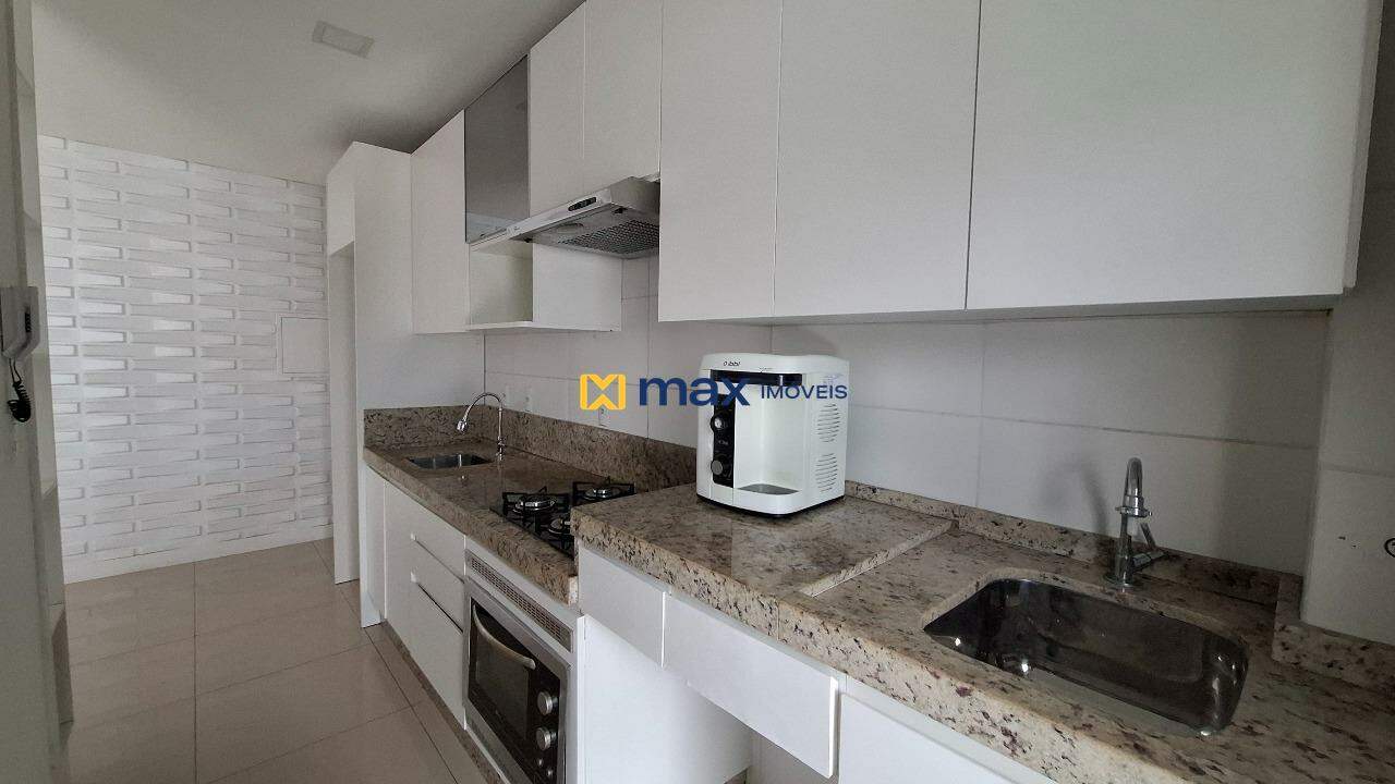 Apartamento para aluguel no São João: Cozinha/ Lavanderia