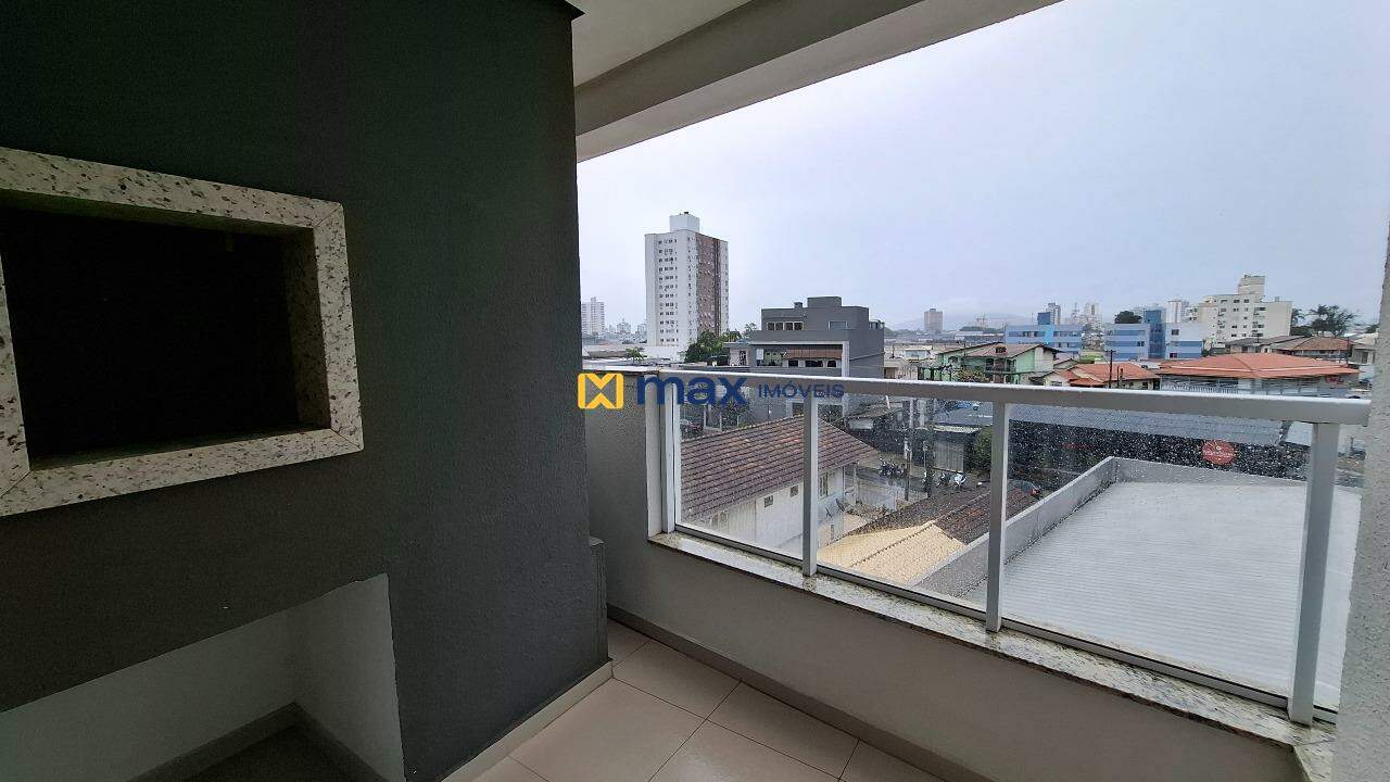 Apartamento para aluguel no São João: Sacada