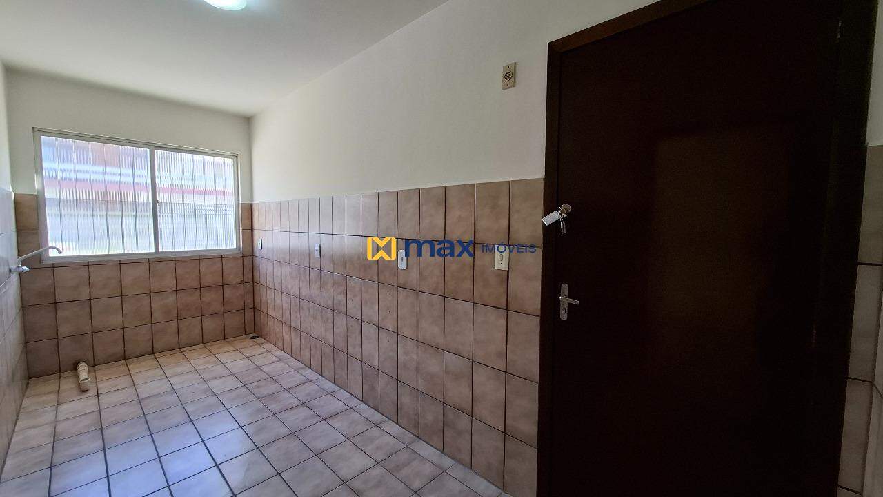 Apartamento para aluguel no Fazenda: Cozinha