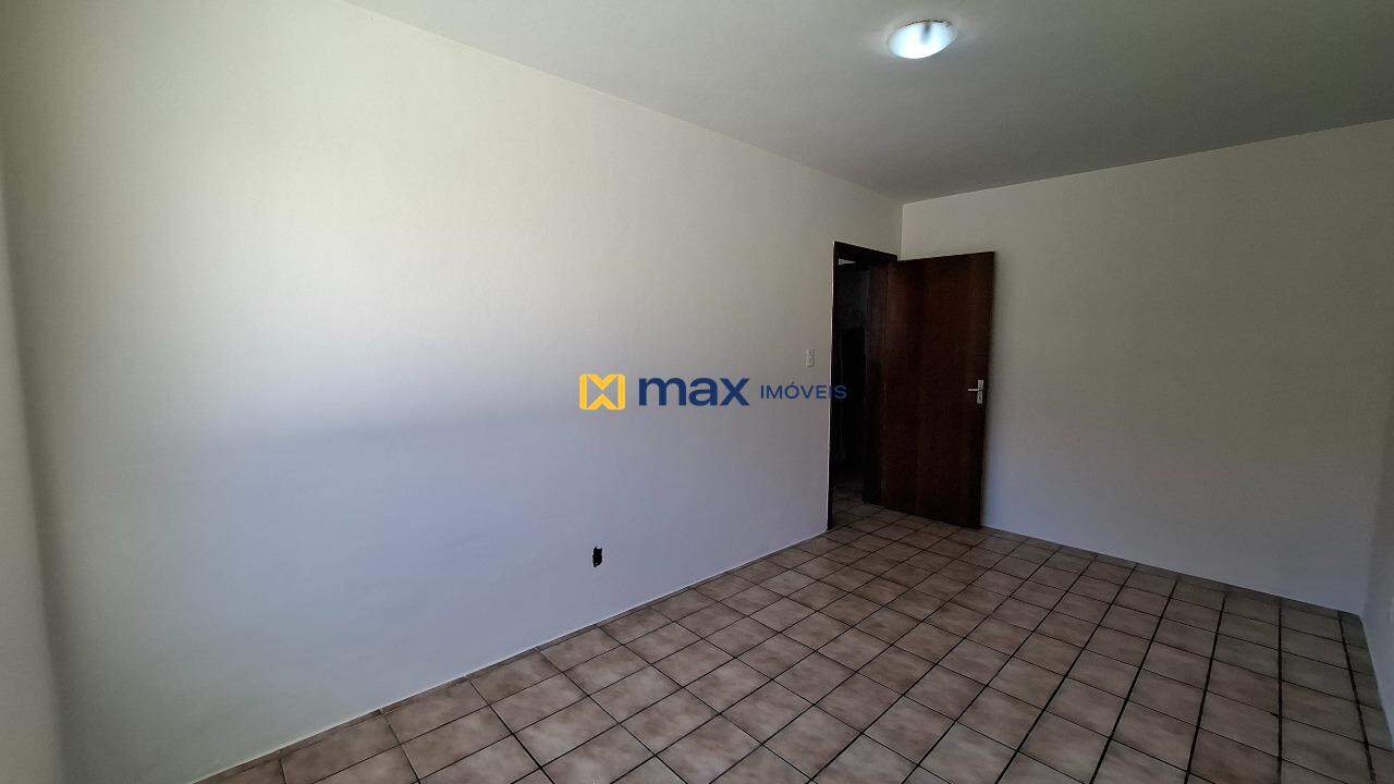 Apartamento para aluguel no Fazenda: Quarto