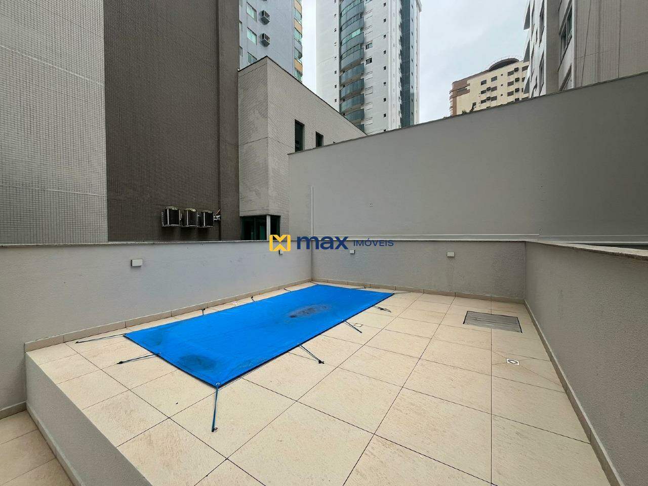 Apartamento para aluguel no Centro: 