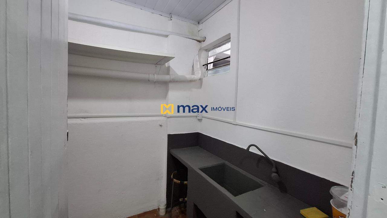 Sala para aluguel no Centro: Lavanderia