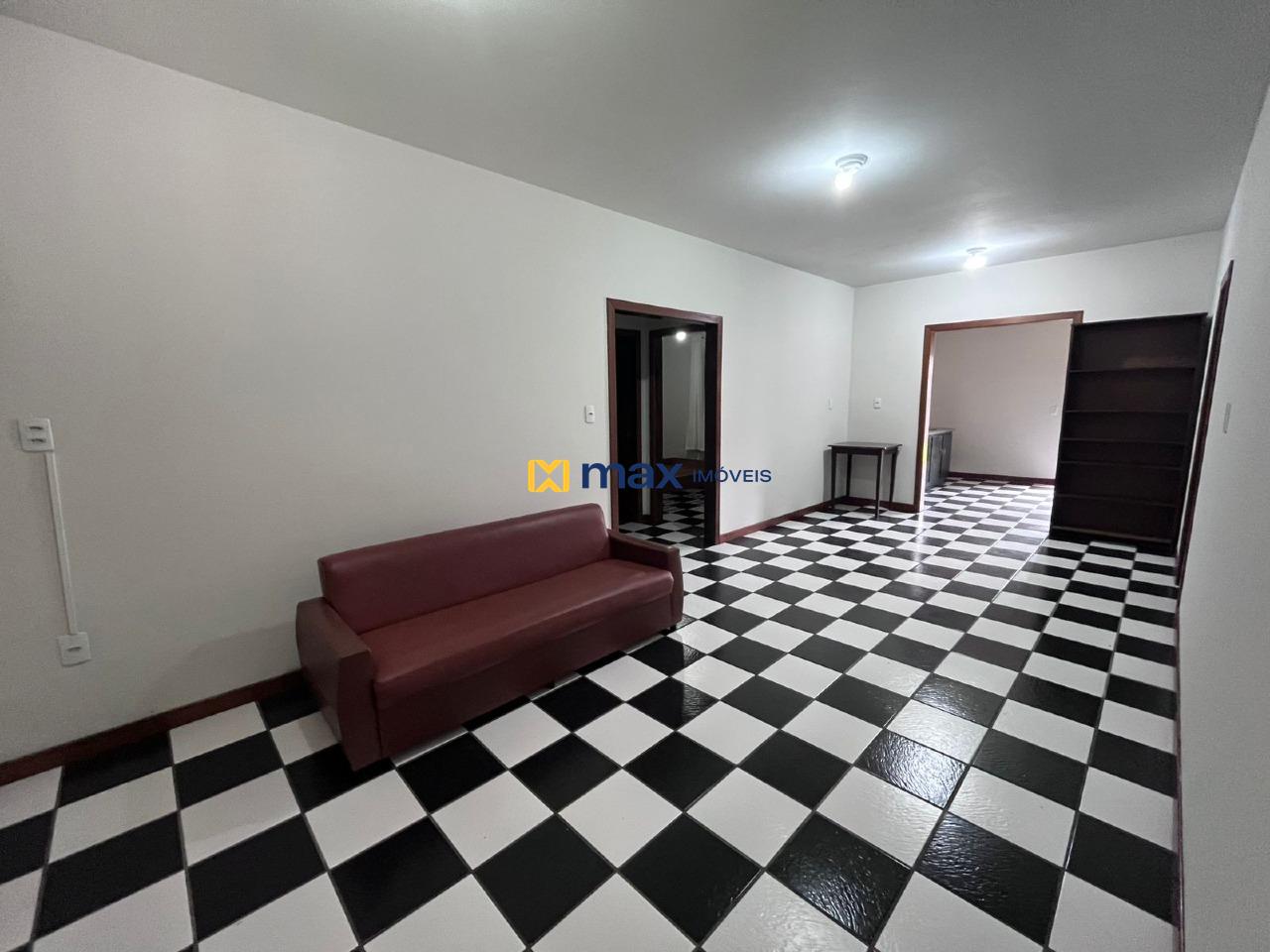 Casa para aluguel no Centro: 