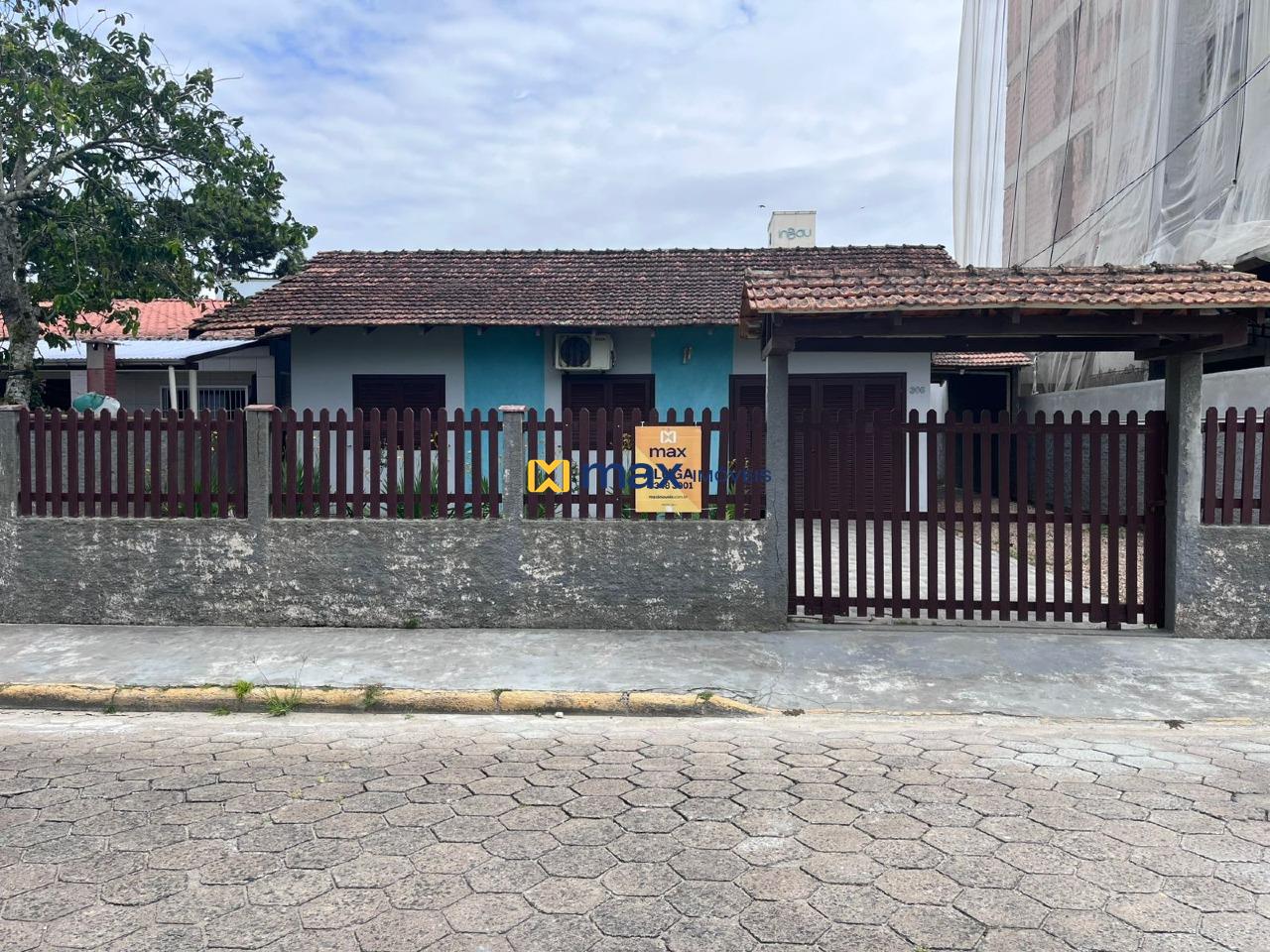 Casa para aluguel no Centro: 