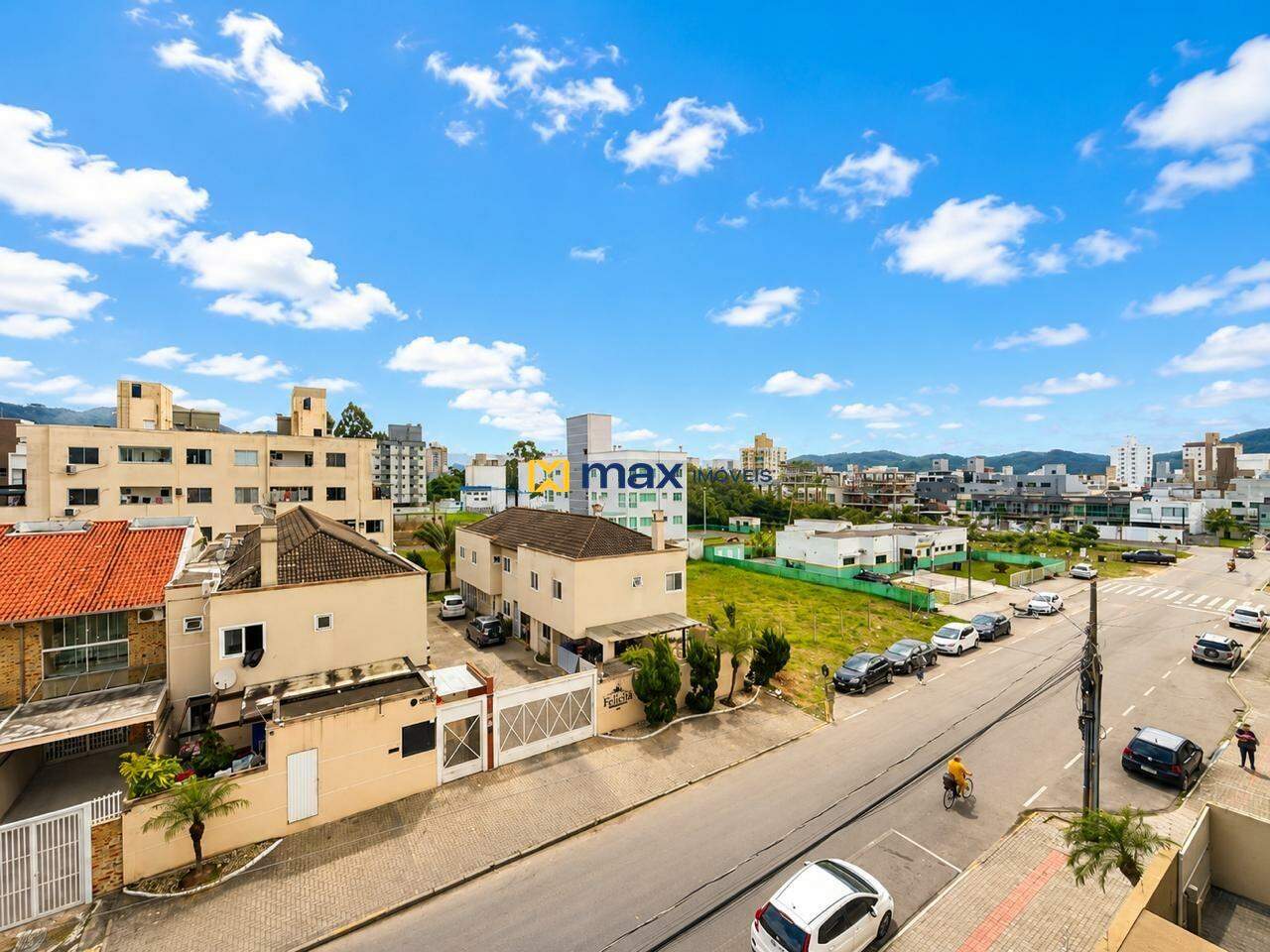 Apartamento para aluguel no Centro: 