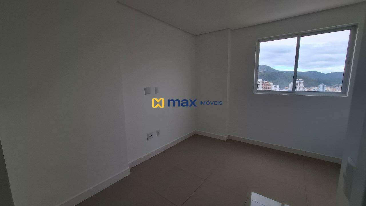 Apartamento para aluguel no Centro: Suíte 2