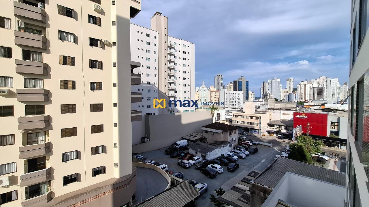 Sala para aluguel no Centro: Vista