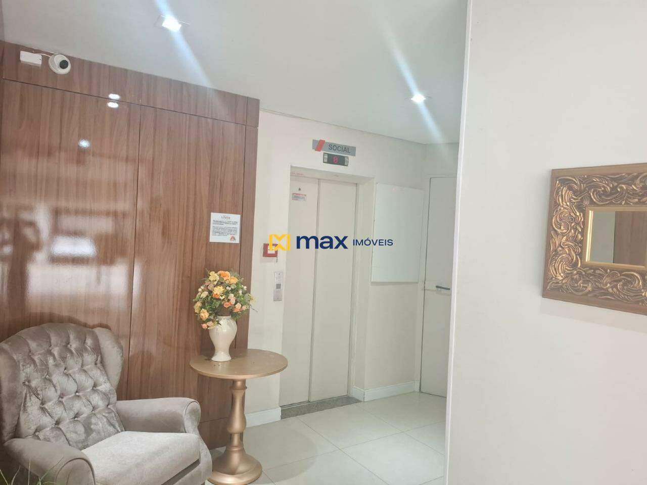 Apartamento para aluguel no Ressacada: Hall de Entrada