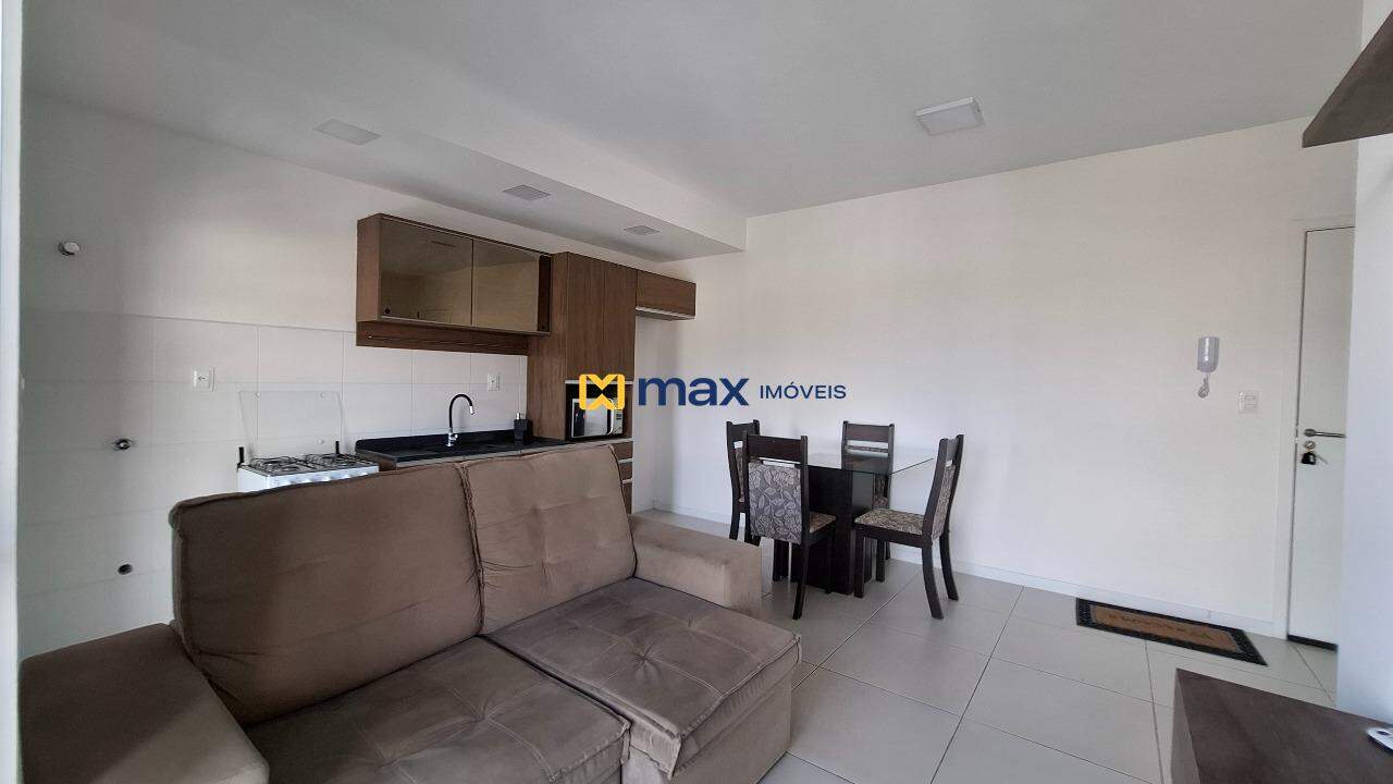 Apartamento para aluguel no Cidade Nova: Sala de Estar e Jantar