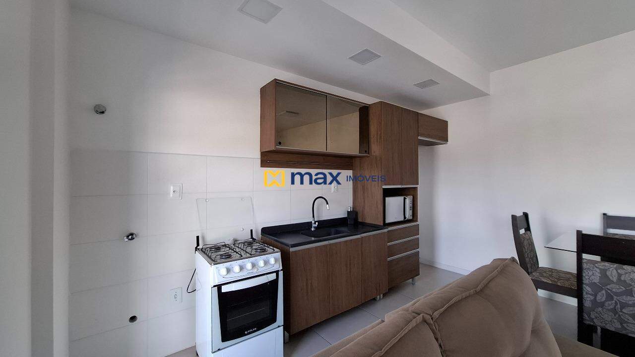 Apartamento para aluguel no Cidade Nova: Cozinha/ Lavanderia