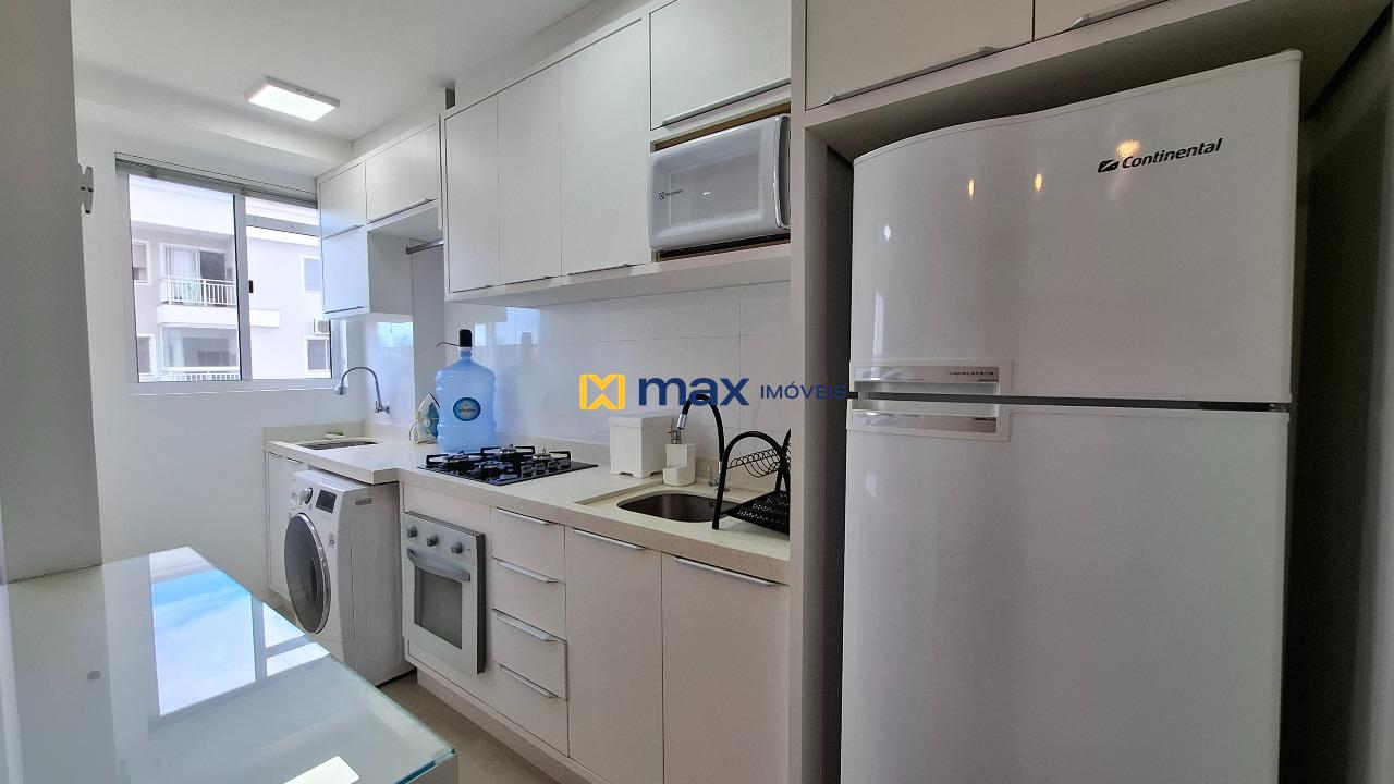 Apartamento para aluguel no Ressacada: Cozinha/ Lavanderia