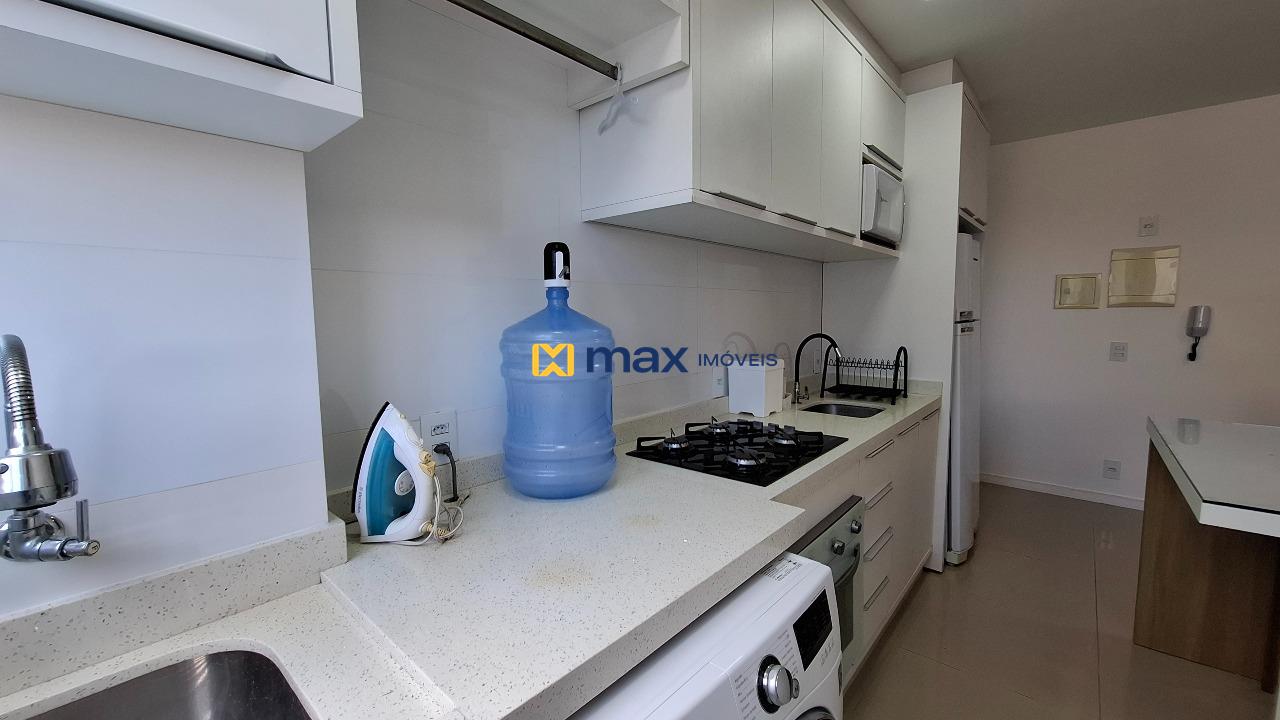 Apartamento para aluguel no Ressacada: Cozinha/ Lavanderia