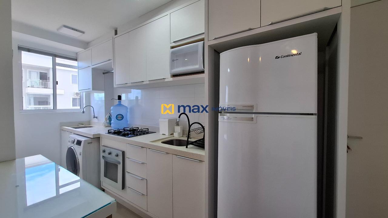 Apartamento para aluguel no Ressacada: Cozinha/ Lavanderia