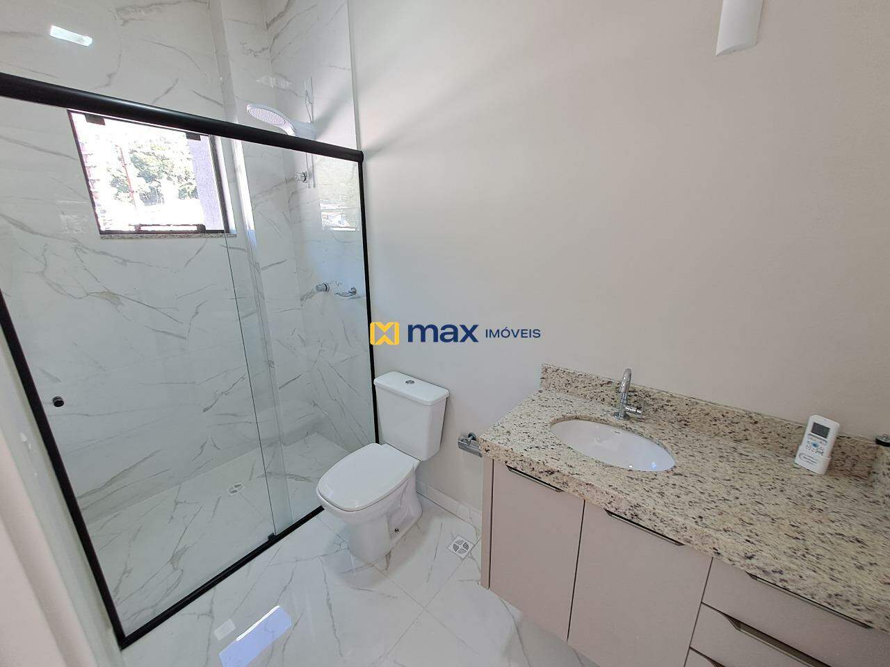 Casa para aluguel no Ressacada: Banheiro Suíte 2