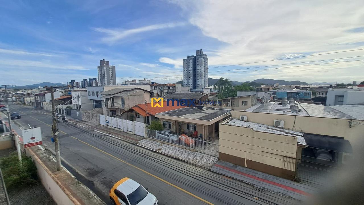 Apartamento para aluguel no Cordeiros: Vista da Sacada