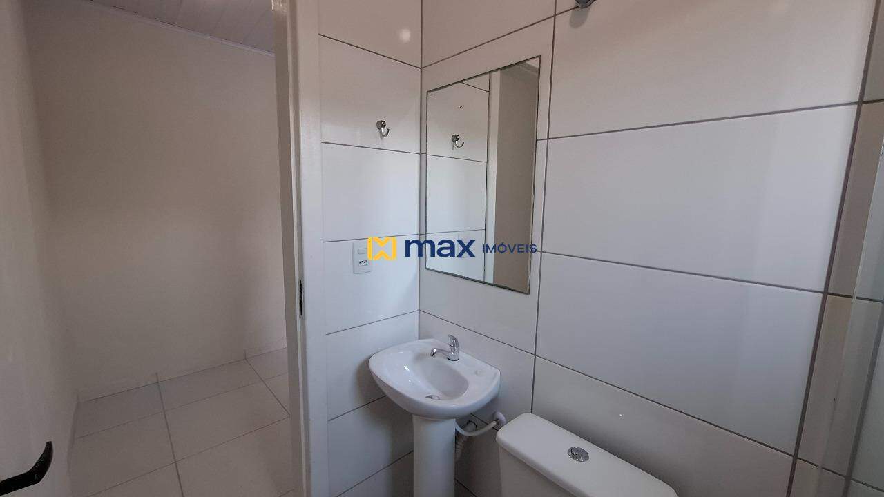 Apartamento para aluguel no São João: Banheiro Social