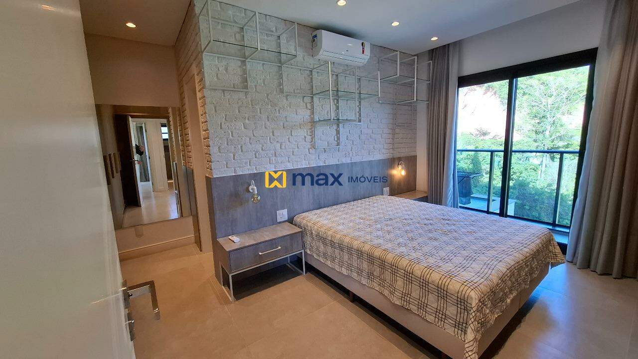 Apartamento para aluguel no Praia Brava: Suíte