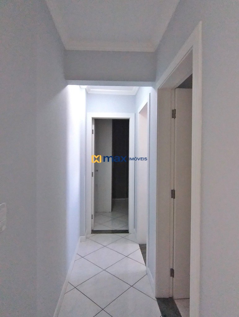 Apartamento para aluguel no Centro: Corredor