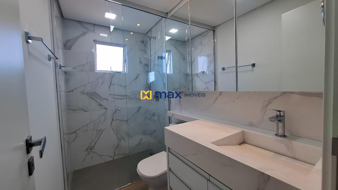 Apartamento para aluguel no Fazenda: Banheiro Suíte