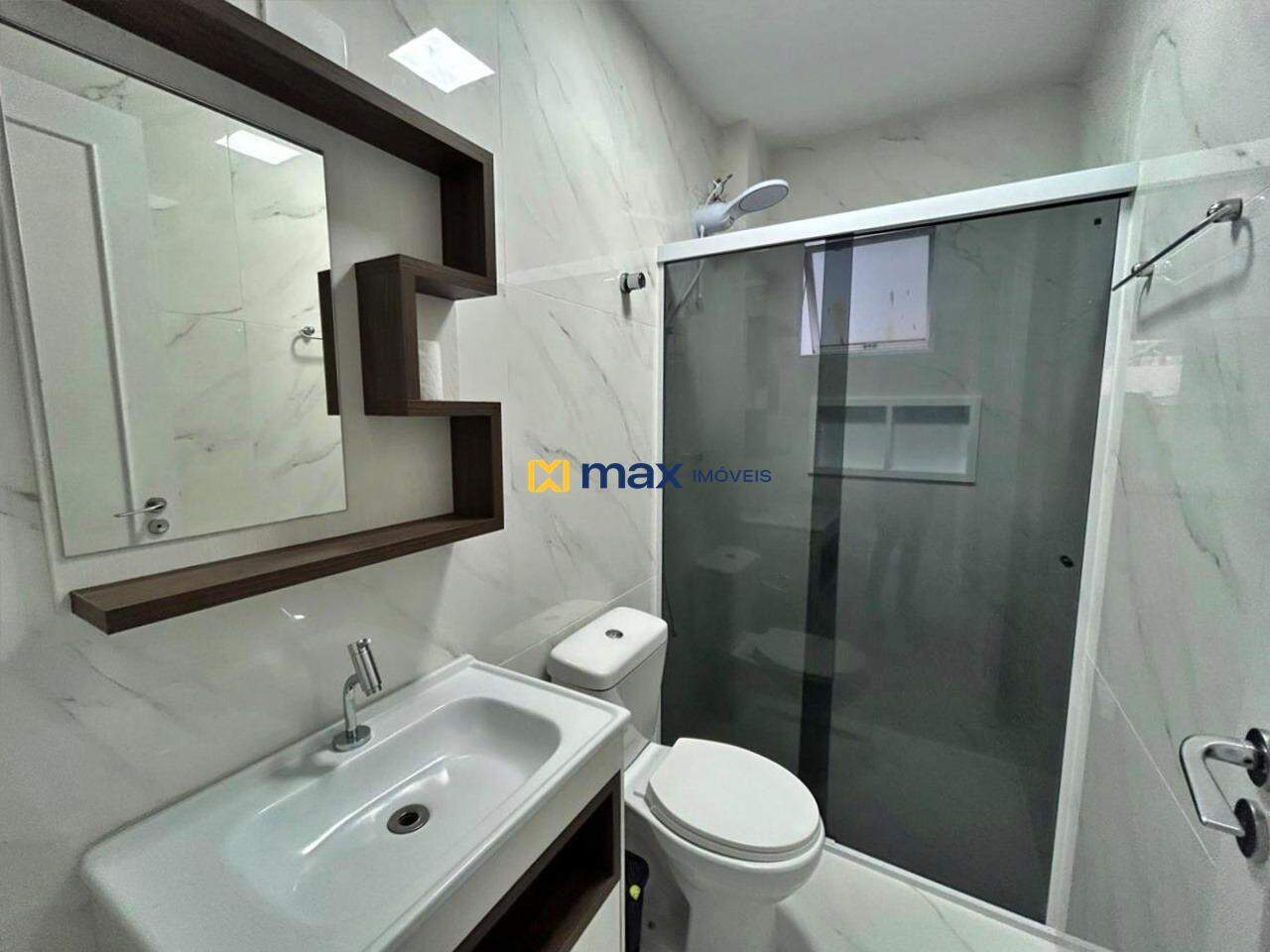 Apartamento para aluguel no Centro: Banheiro Social