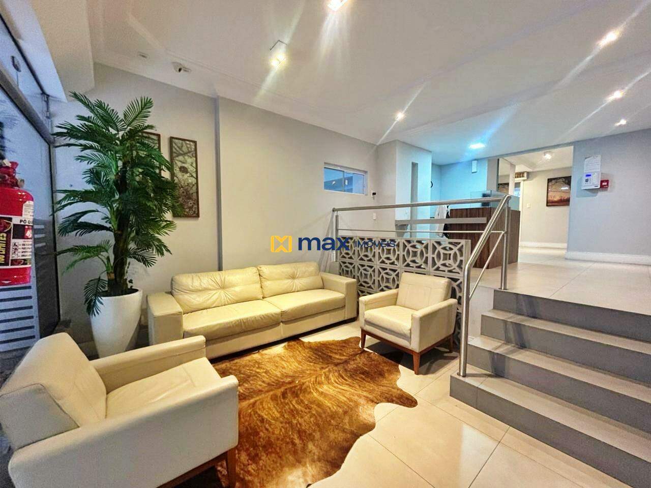 Apartamento para aluguel no Centro: Hall