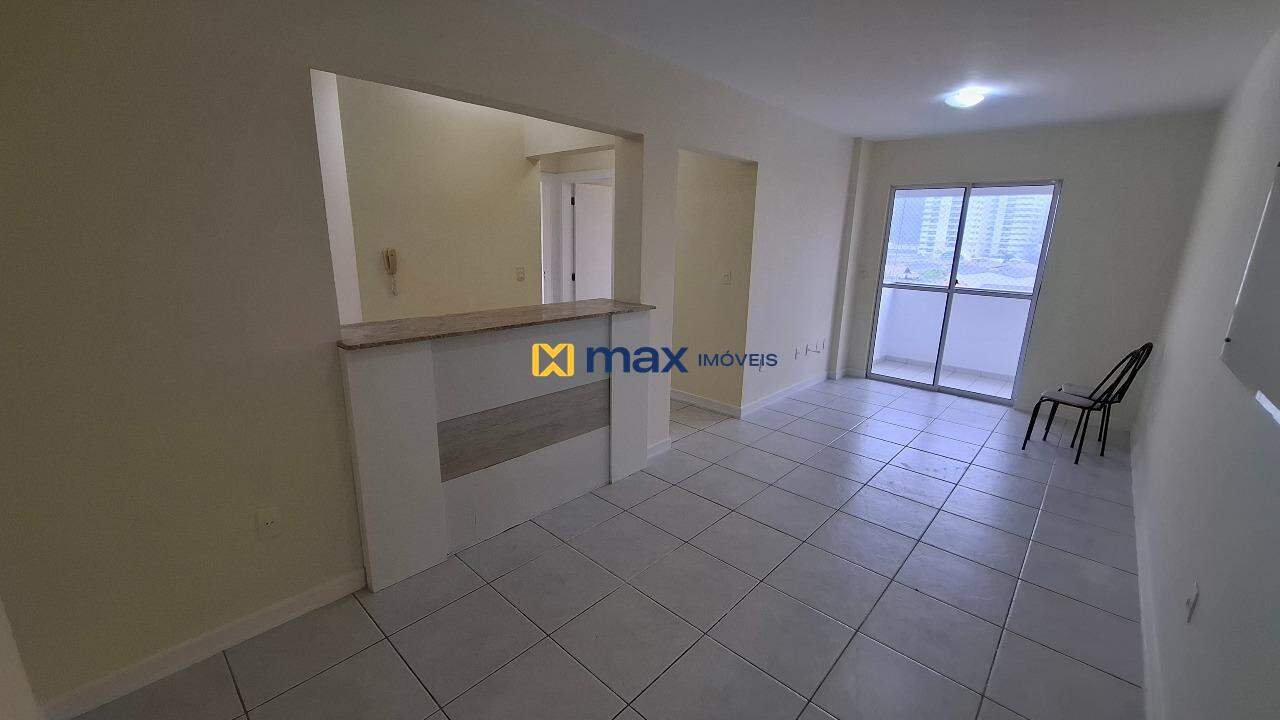 Apartamento para aluguel no Carvalho: Sala de Estar e Jantar