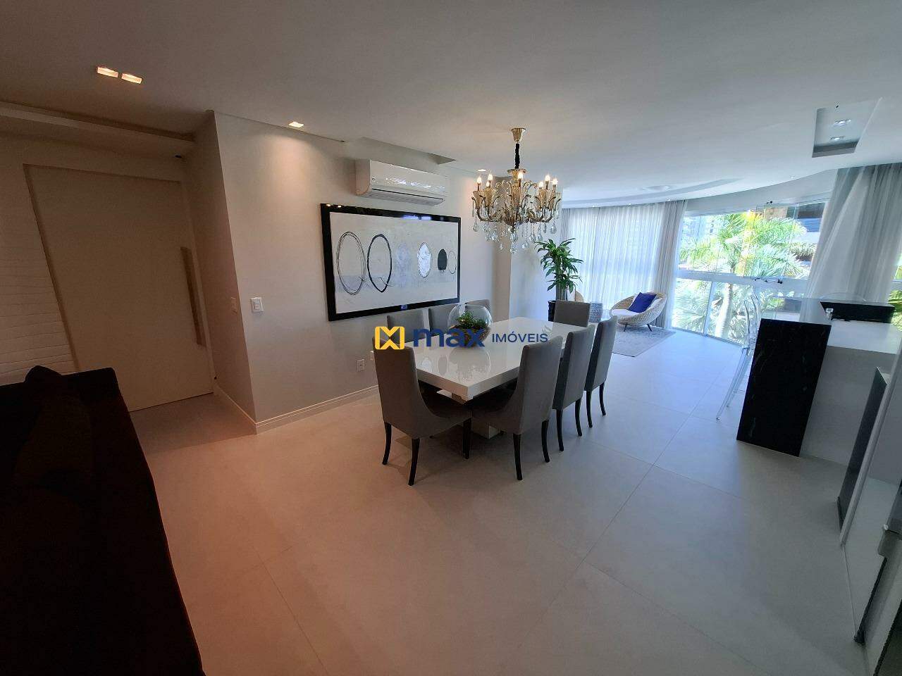 Apartamento para aluguel no Praia Brava: Sala de Jantar