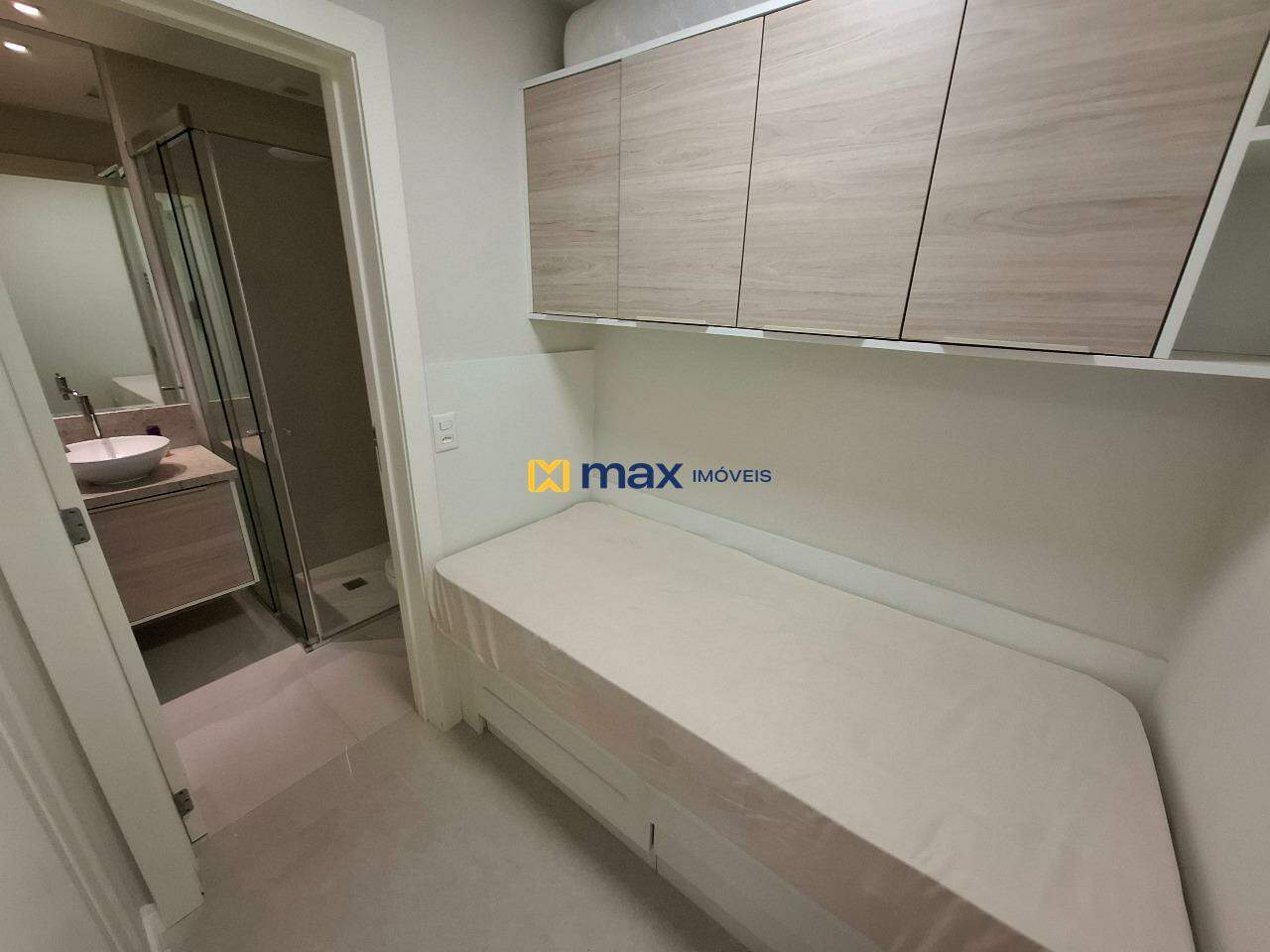 Apartamento para aluguel no Praia Brava: Quarto Dependência de Empregada