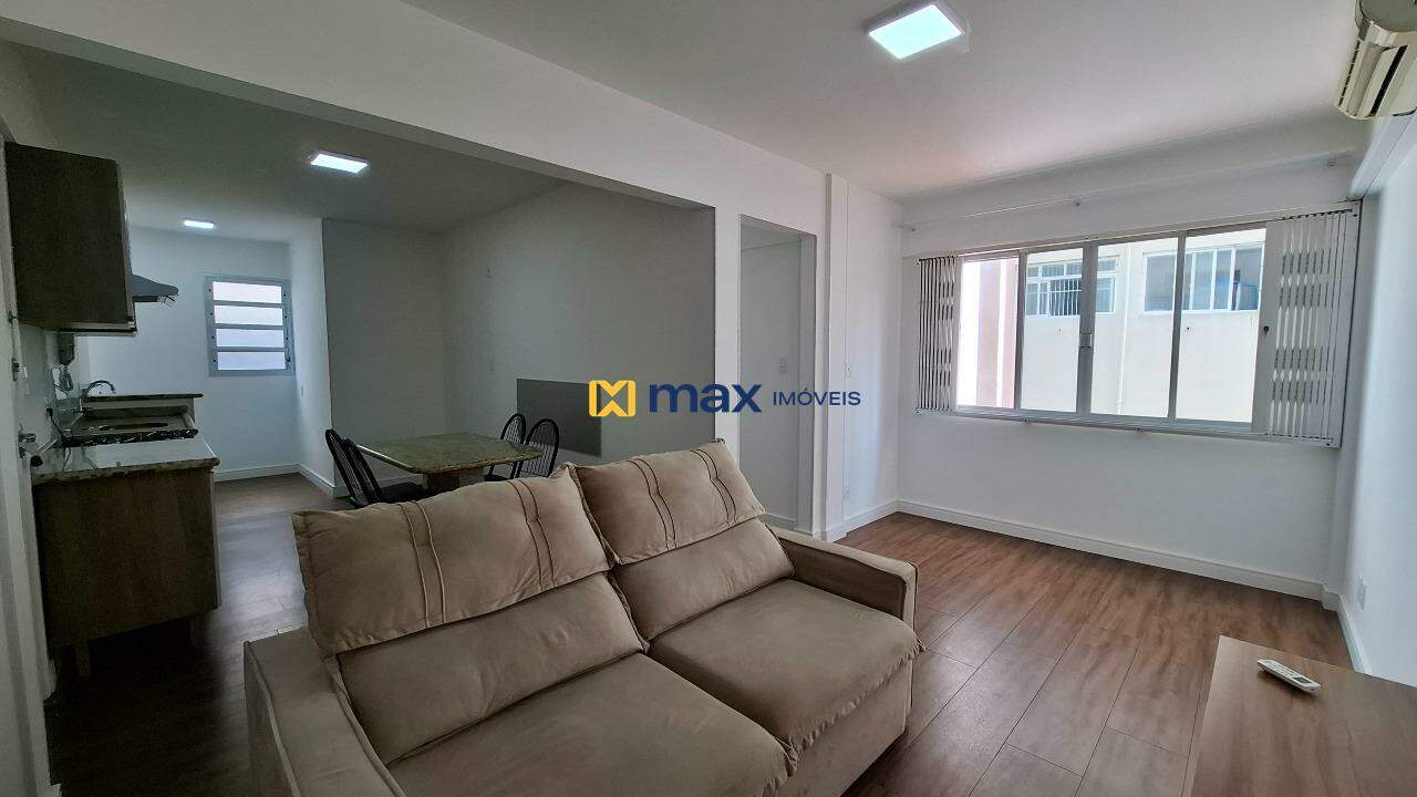 Apartamento para aluguel no Centro: Sala de Estar