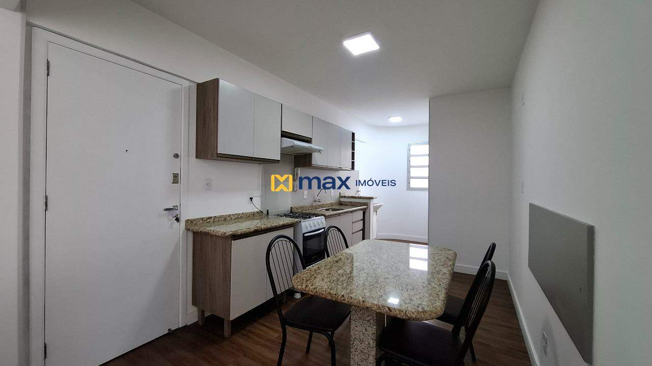 Apartamento para aluguel no Centro: Cozinha