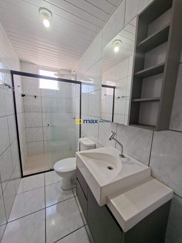 Apartamento para aluguel no Murta: Banheiro social