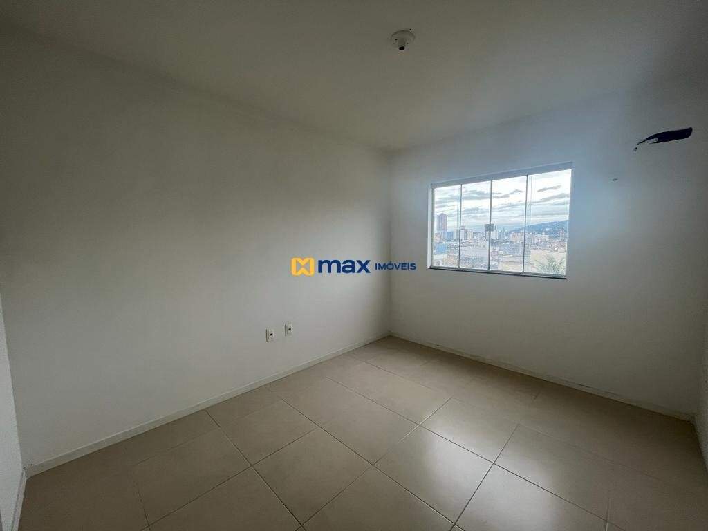 Apartamento para aluguel no Monte Alegre: 