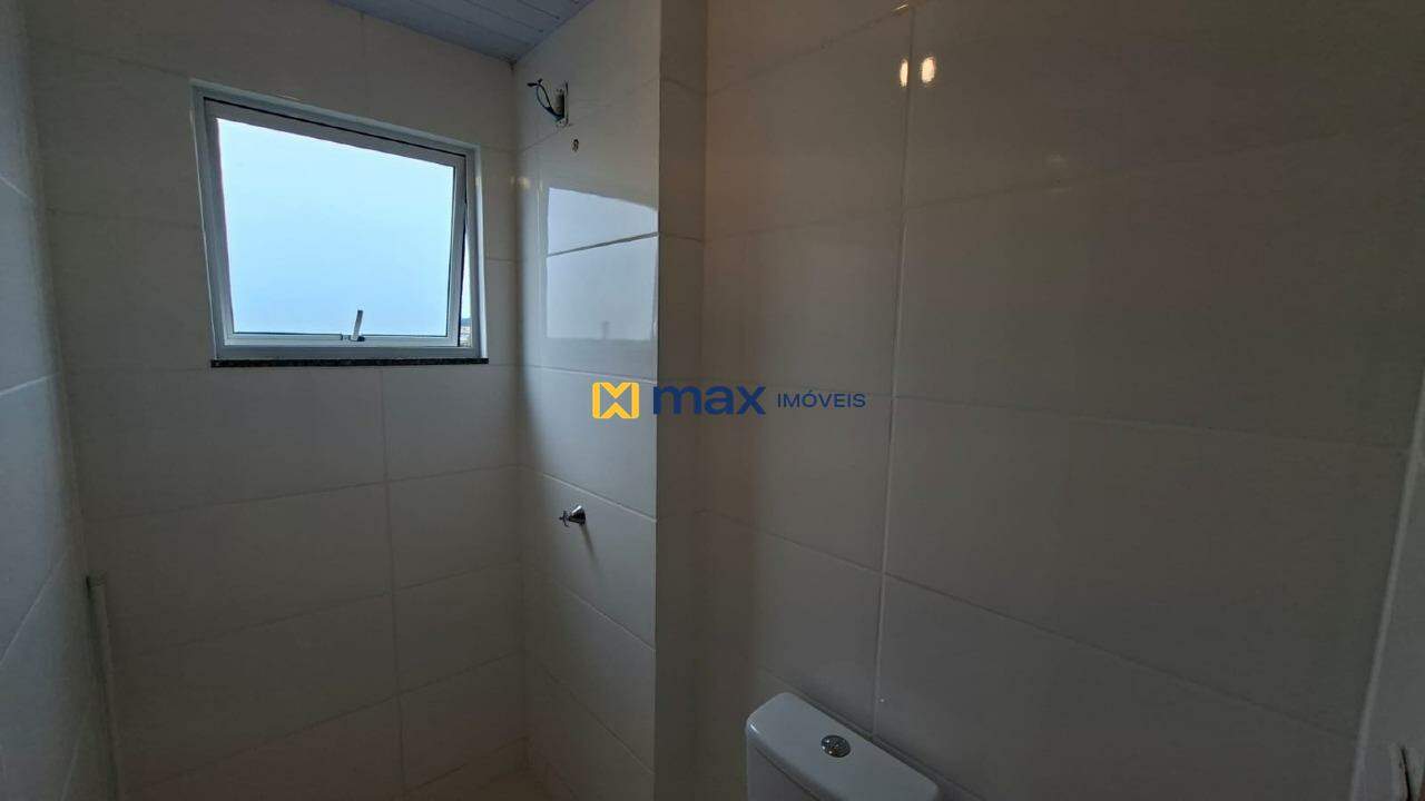 Apartamento para aluguel no Itaipava: Banheiro Social