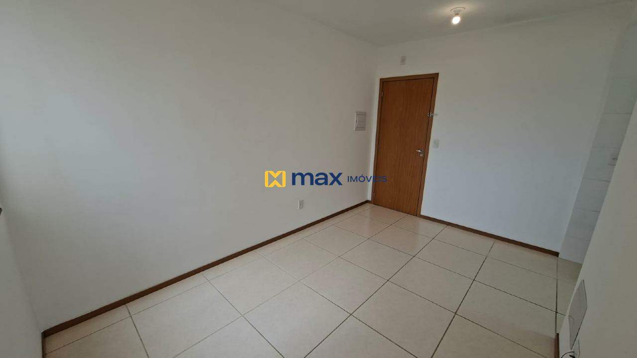 Apartamento para aluguel no Itaipava: Sala de Estar e Jantar