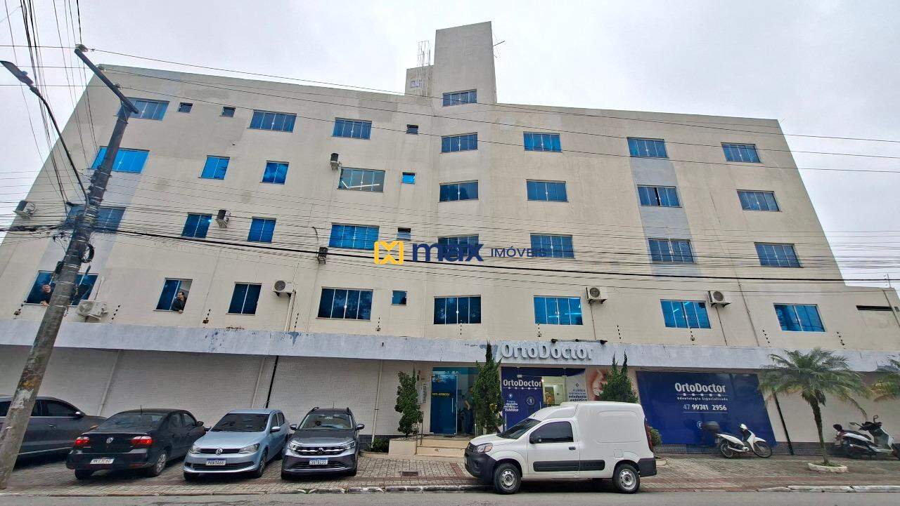 Sala para aluguel no São João: Fachada
