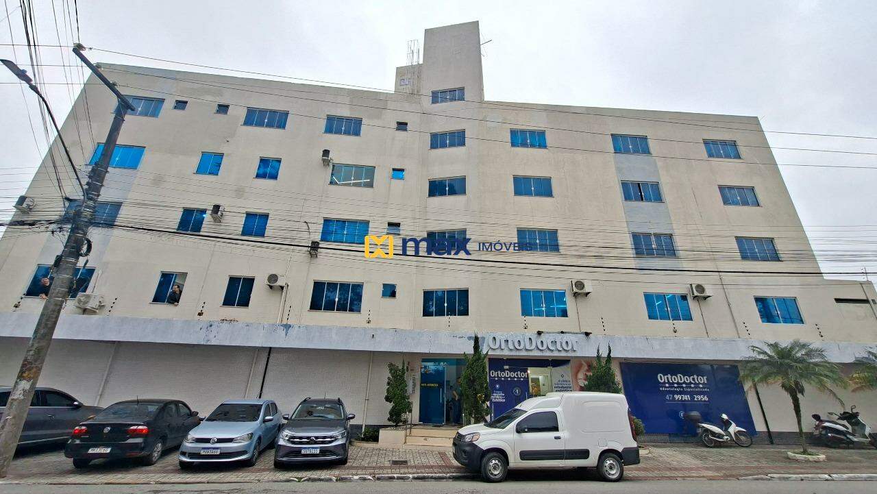 Sala para aluguel no São João: Fachada