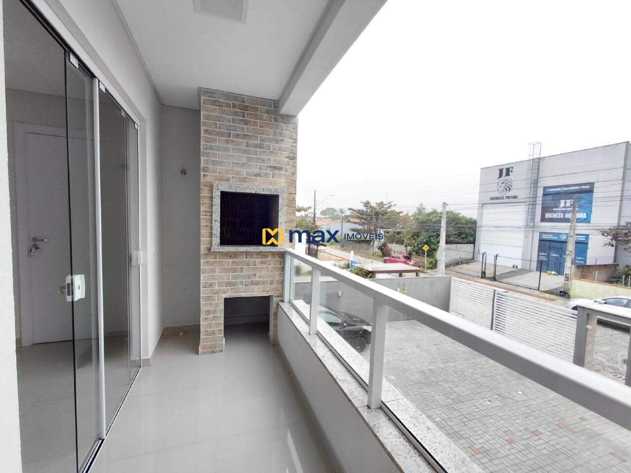Apartamento para aluguel no Meia Praia: 