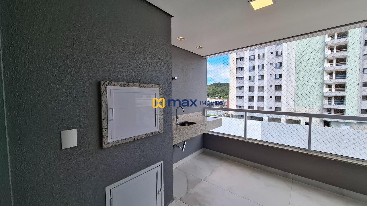Apartamento para aluguel no Fazendinha: Sacada
