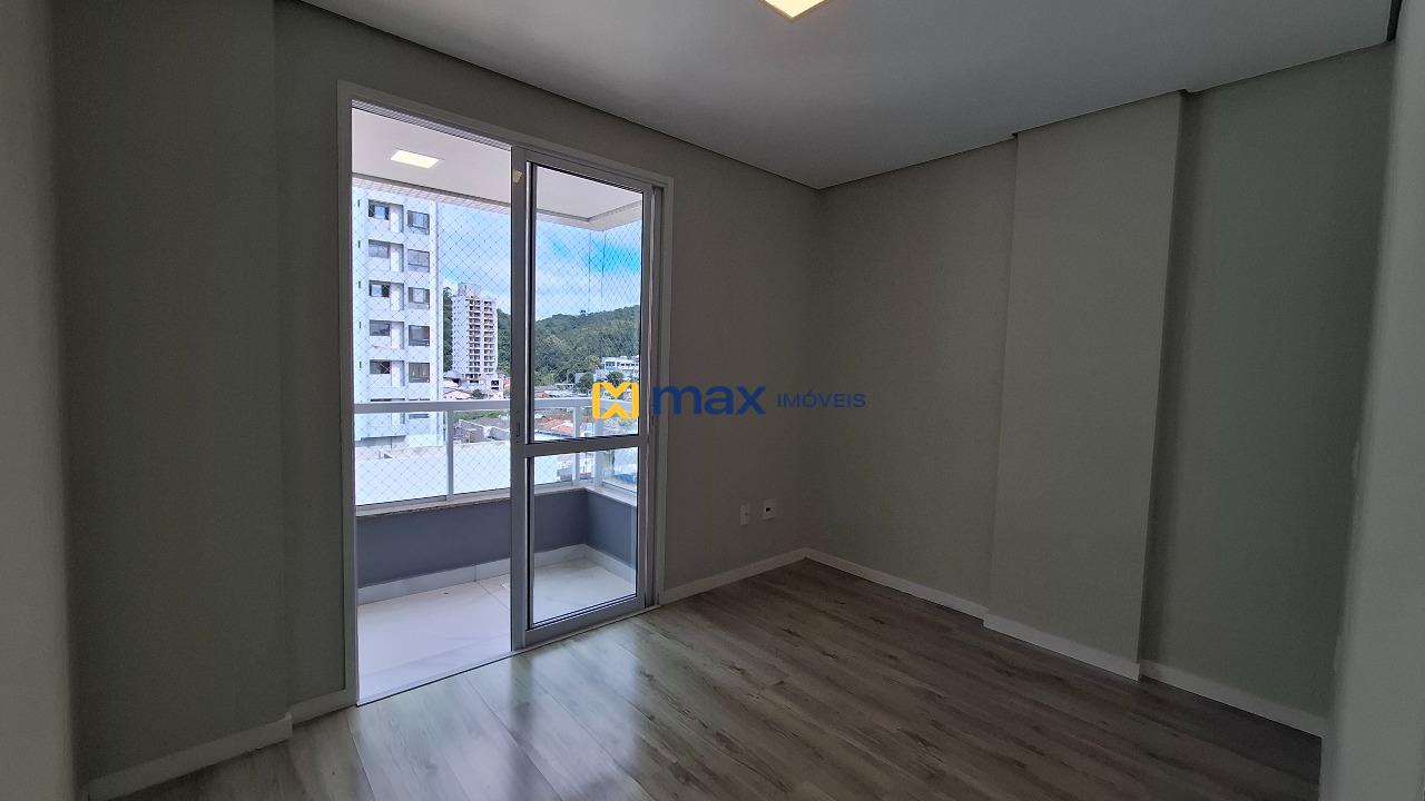 Apartamento para aluguel no Fazendinha: Suíte