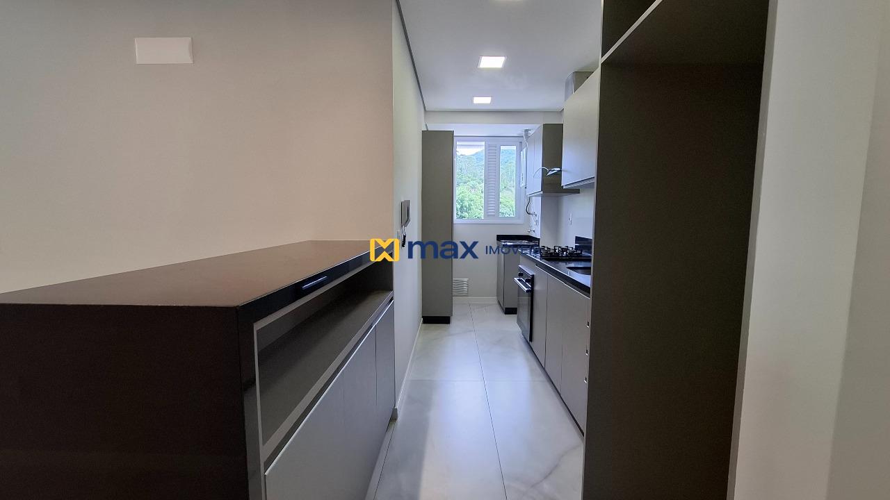 Apartamento para aluguel no Fazendinha: Cozinha/ Lavanderia