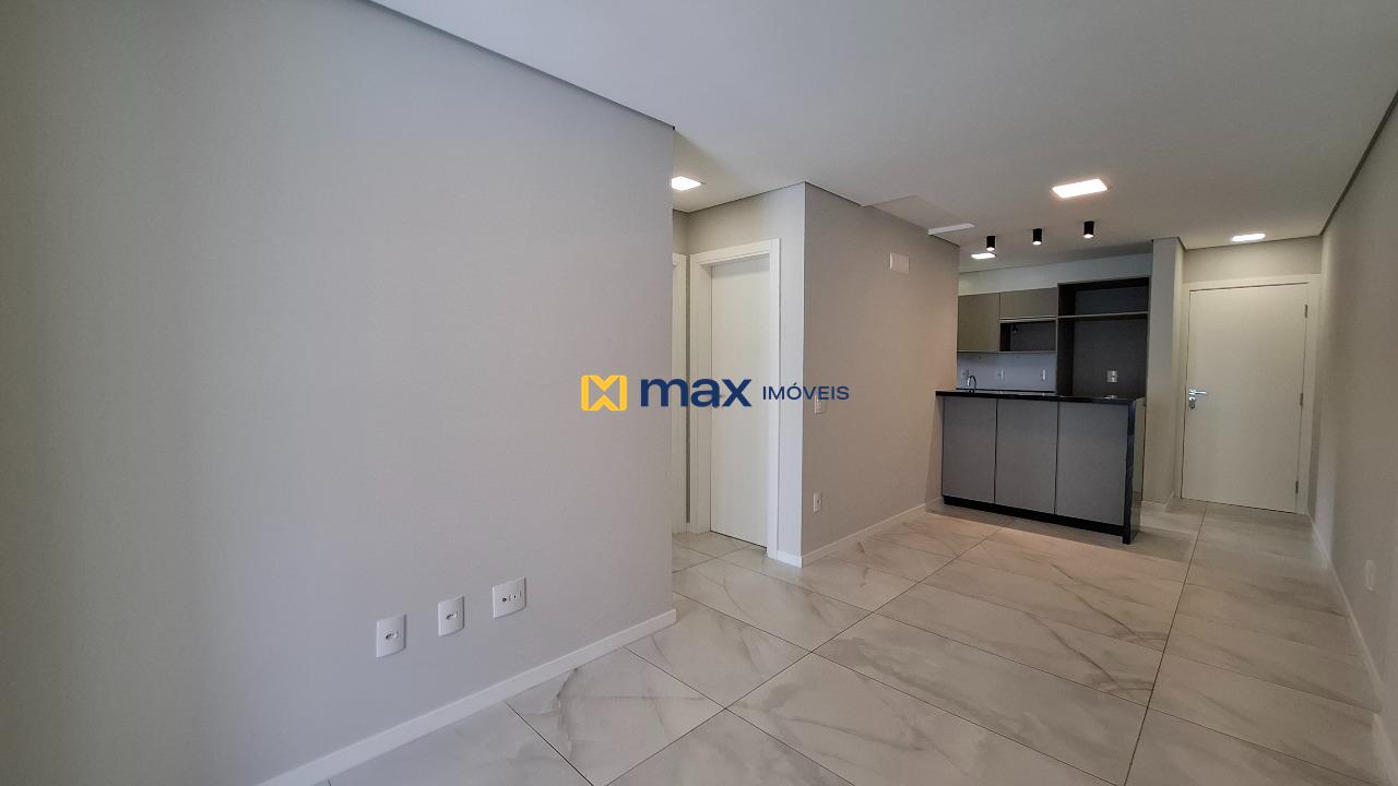 Apartamento para aluguel no Fazendinha: Sala de Estar e Jantar