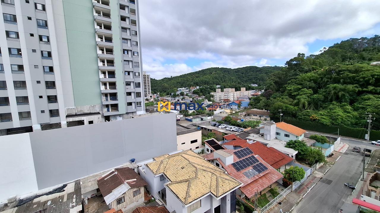 Apartamento para aluguel no Fazendinha: Vista Sacada