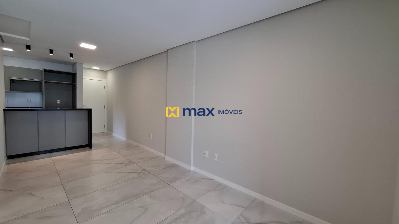 Apartamento para aluguel no Fazendinha: Sala de Estar e Jantar