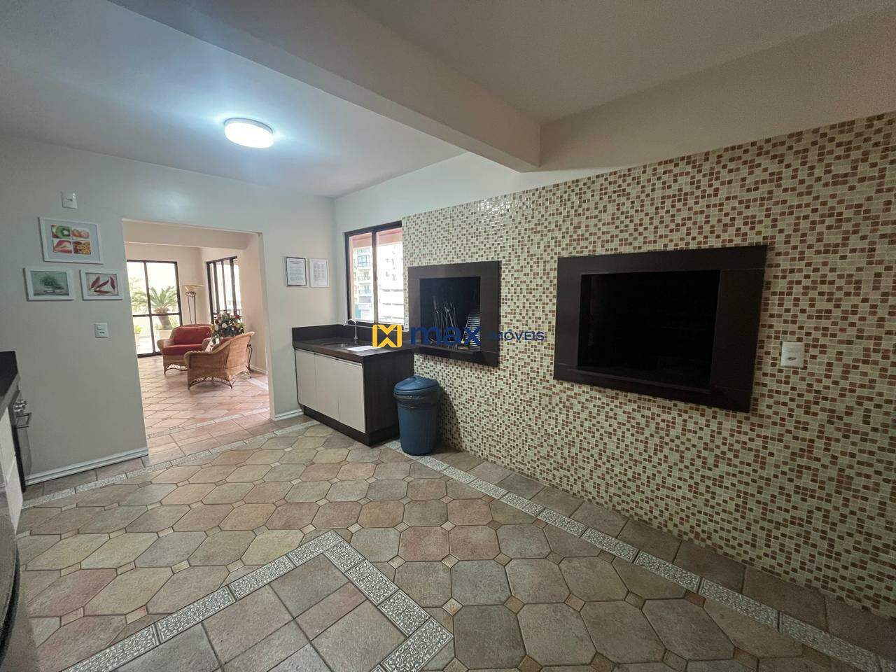 Apartamento para aluguel no Centro: 