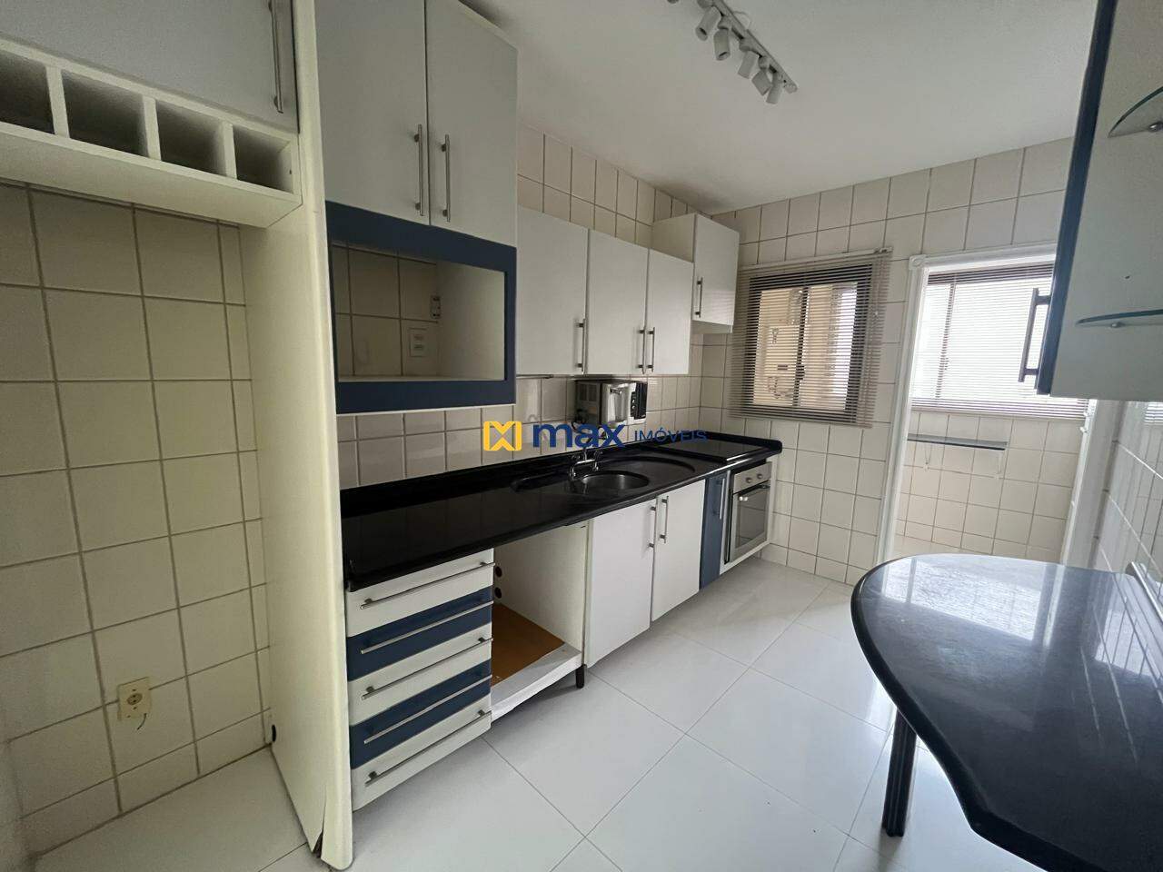 Apartamento para aluguel no Centro: 